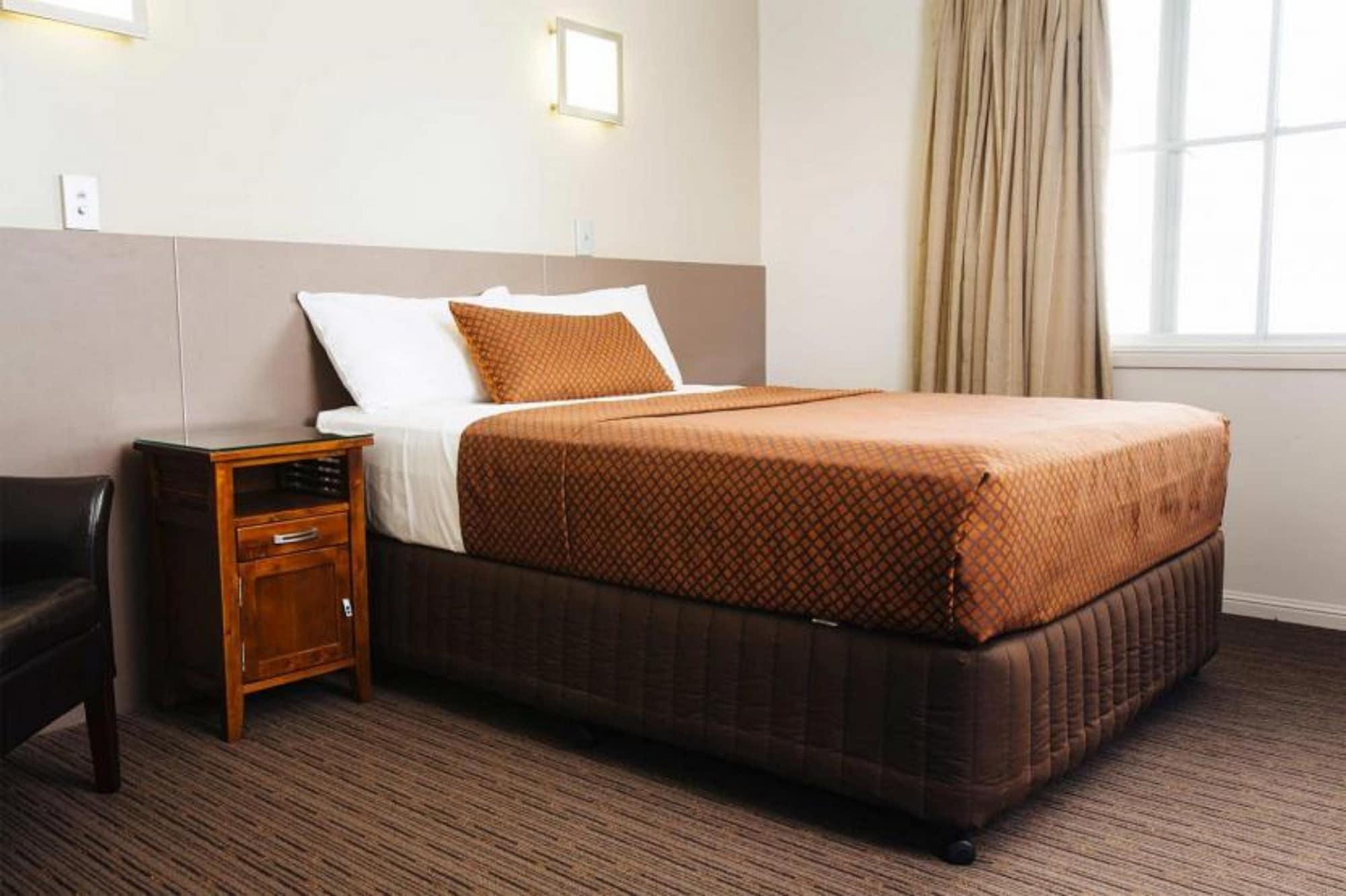 City Oasis Inn Townsville, Surestay Collection By BW Экстерьер фото