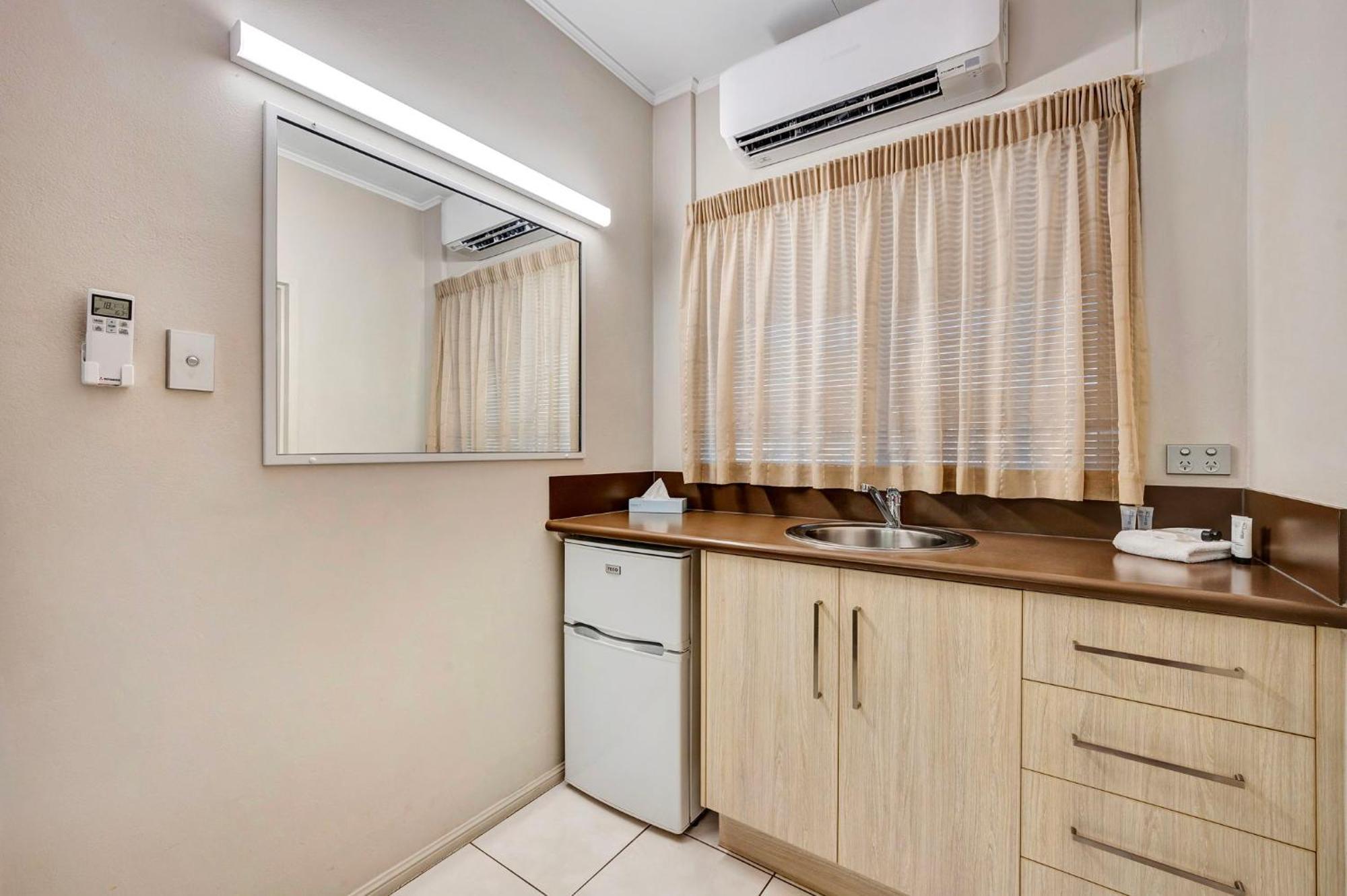 City Oasis Inn Townsville, Surestay Collection By BW Экстерьер фото