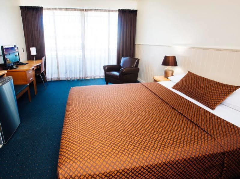 City Oasis Inn Townsville, Surestay Collection By BW Экстерьер фото